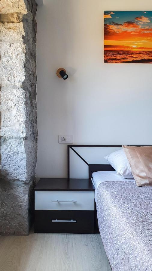 Apartment Bugenvilija Lovran Eksteriør bilde