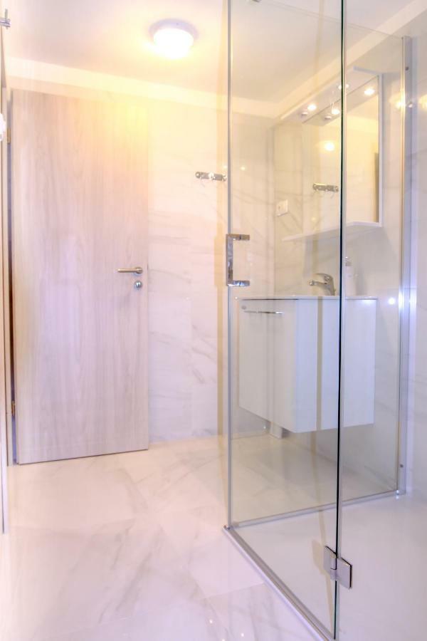 Apartment Bugenvilija Lovran Eksteriør bilde